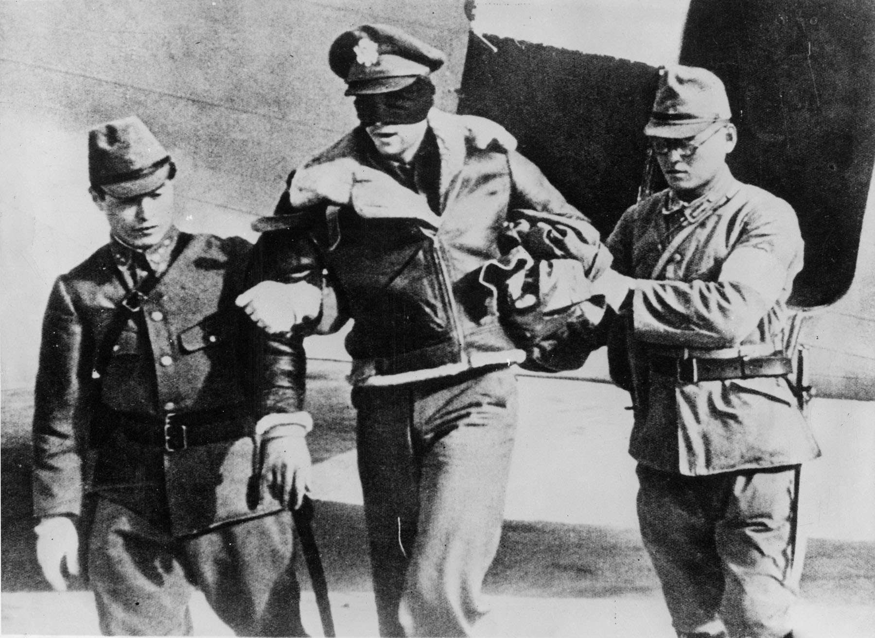 1st Lieutenant Robert L. Hite, USAAF, co-pilot of Aircraft 16, Bat Out of Hell, was captured by the Japanese after bailing out over China. he was held as a prisoner of war for 3½ years. He is one of just five living members of the Doolittle Raiders, though he was too ill to attend their 2012 Reunion. (U.S. Air Force)